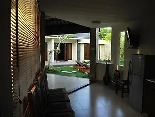 Villa Pulu Bali Seminyak  Seminyak (Bali)